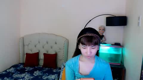 Snapshot of shantalfoxxy chatting on 03/22/26, 12:47 SHANTA FOX s online show from 03/22/26, 12:47