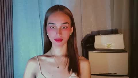 shantallfuckdoll online show from 06/09/26, 04:29