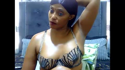 shany922 online show from 02/09/25, 01:46