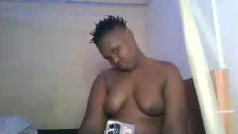 Snapshot of shanzie90 chatting on 07/13/26, 08:11 shanzie90 online show from 07/13/26, 08:11