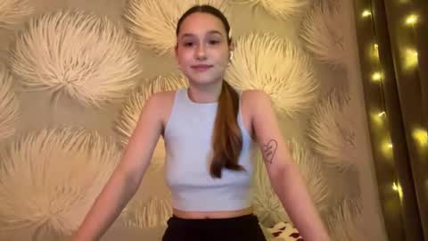 Snapshot of shaquitaalcosiba chatting on 01/10/26, 08:21 Alica online show from 01/10/26, 08:21