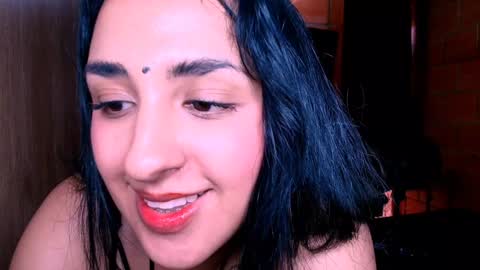 Snapshot of sharain chatting on 01/08/25, 09:44 My real name is bella  Much Gust  online show from 01/08/25, 09:44