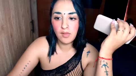 Snapshot of sharain chatting on 02/26/25, 07:38 My real name is bella  Much Gust  online show from 02/26/25, 07:38