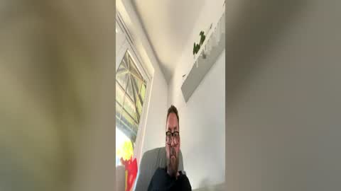 Sharksboy online show from 06/12/26, 04:17