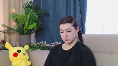 Ashley online show from 11/19/25, 08:58