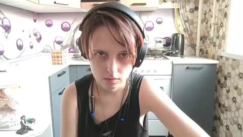 Snapshot of sharleenyodis chatting on 07/09/26, 03:49 Sara online show from 07/09/26, 03:49
