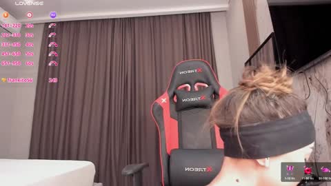 Sharlin  online show from 02/02/25, 01:12