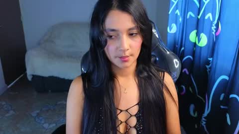 Snapshot of sharlott_pamela chatting on 03/31/26, 06:08 Pamela online show from 03/31/26, 06:08