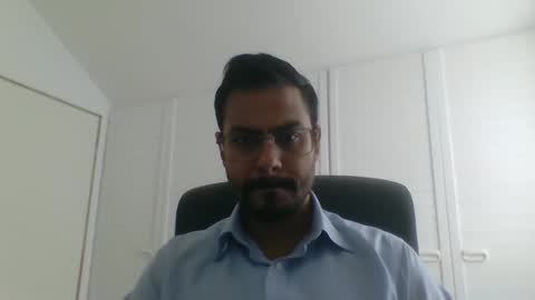 Snapshot of sharmamanxyz chatting on 09/16/25, 09:54 sharmamanxyz online show from 09/16/25, 09:54