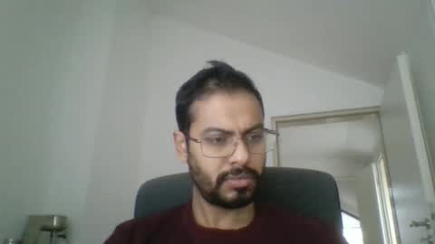 Snapshot of sharmamanxyz chatting on 11/17/25, 08:20 sharmamanxyz online show from 11/17/25, 08:20