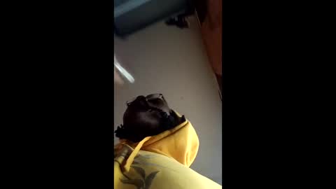 sharmarjohnson4 online show from 05/03/26, 10:27
