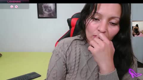 paola online show from 01/24/25, 12:31