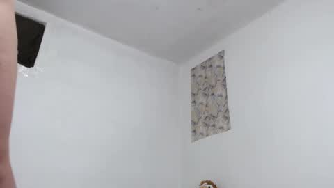 paola online show from 03/11/25, 05:38