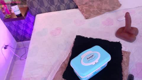 Sharom  online show from 02/03/25, 10:00