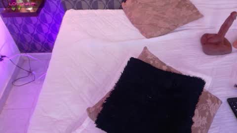 Sharom  online show from 02/14/25, 10:14