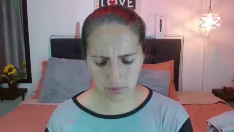 Snapshot of sharon_10_ chatting on 10/02/25, 01:56 sharon_10_ online show from 10/02/25, 01:56