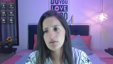 Snapshot of sharon_10_ chatting on 10/04/25, 02:31 sharon_10_ online show from 10/04/25, 02:31