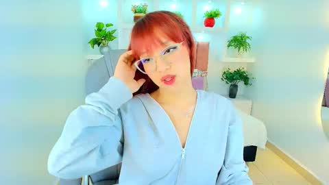 sharon_rosse__ online show from 11/26/25, 12:06