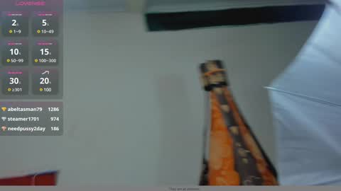 Snapshot of sharoncute16 chatting on 01/30/25, 08:32 sharoncute16 online show from 01/30/25, 08:32