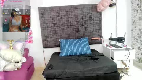 Snapshot of sharoncute16 chatting on 11/08/25, 05:56 sharoncute16 online show from 11/08/25, 05:56