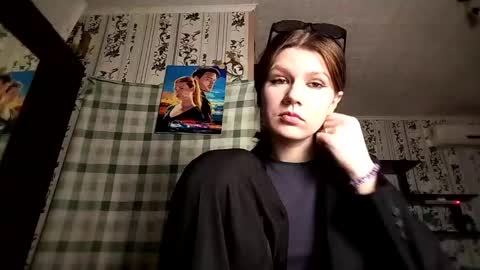 Nika online show from 05/02/26, 04:23