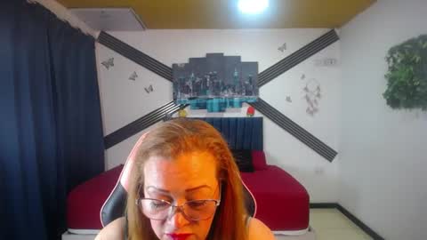 Snapshot of sharonstonks chatting on 07/21/26, 02:58 sharonstonks online show from 07/21/26, 02:58