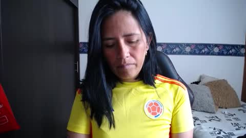 sharon online show from 11/18/25, 03:27