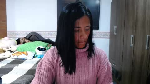 Snapshot of sharoon__cherry_ chatting on 07/22/26, 01:58 sharon online show from 07/22/26, 01:58