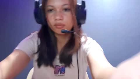 Snapshot of shauntefenceroy chatting on 10/25/25, 06:13 Molly online show from 10/25/25, 06:13