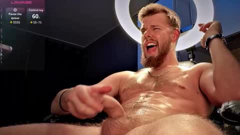 Snapshot of shavarace1 chatting on 11/24/25, 05:23 cumshoters online show from 11/24/25, 05:23