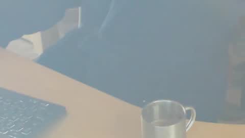 Snapshot of shaved164 chatting on 02/14/25, 01:51 Frans online show from 02/14/25, 01:51