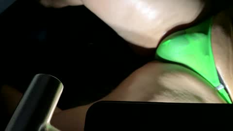 Snapshot of shavedcocknmmmmm chatting on 11/28/25, 07:44 shavedcocknmmmmm online show from 11/28/25, 07:44