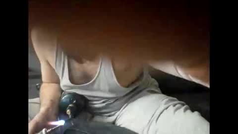 Snapshot of shawnboarder94 chatting on 02/24/25, 08:49 snowboarder9420 online show from 02/24/25, 08:49