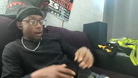 Snapshot of shawnvegas67 chatting on 02/04/26, 07:09 shawnvegas67 online show from 02/04/26, 07:09