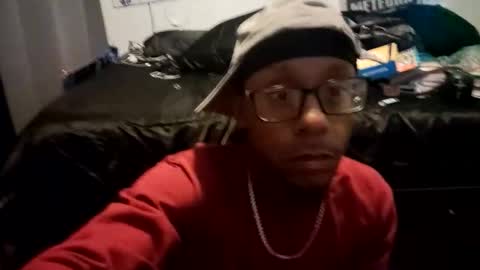 Snapshot of shawnvegas67 chatting on 02/15/26, 02:19 shawnvegas67 online show from 02/15/26, 02:19