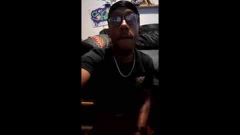 Snapshot of shawnvegas67 chatting on 02/28/26, 07:04 shawnvegas67 online show from 02/28/26, 07:04