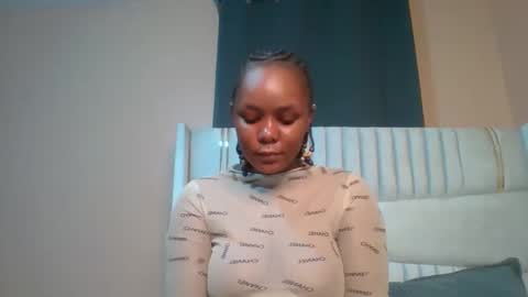 Snapshot of shay_diva chatting on 10/04/25, 08:29 Shay diva online show from 10/04/25, 08:29