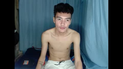 Snapshot of shayato_xyz chatting on 03/23/26, 08:13 eryx online show from 03/23/26, 08:13