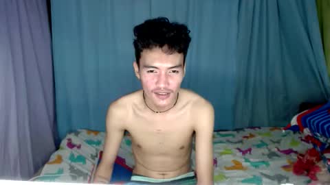 Snapshot of shayato_xyz chatting on 04/04/26, 10:07 eryx online show from 04/04/26, 10:07