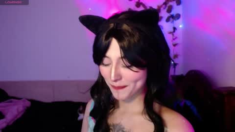 Shayla 3 online show from 10/30/25, 07:47