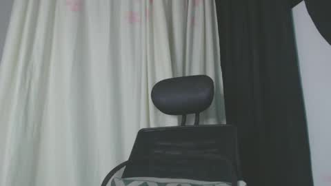 Shayna online show from 01/20/25, 12:36