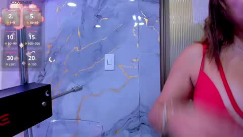 Shayra online show from 09/21/25, 10:39