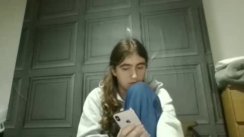 Shay Edging online show from 12/20/25, 08:49