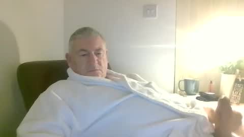 Snapshot of she52 chatting on 12/06/24, 07:45 she52 online show from 12/06/24, 07:45