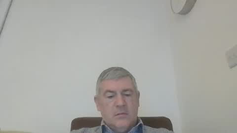 Snapshot of she52 chatting on 01/09/25, 04:39 she52 online show from 01/09/25, 04:39