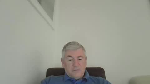 Snapshot of she52 chatting on 12/01/25, 08:52 she52 online show from 12/01/25, 08:52