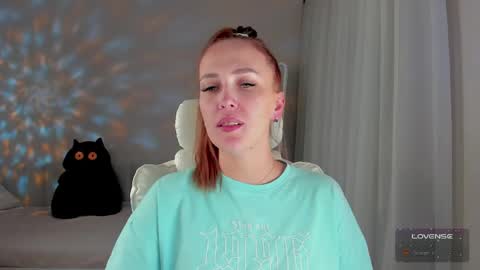she_wolf1 online show from 04/30/26, 06:47