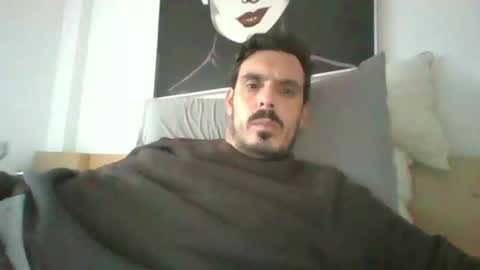 Snapshot of sheakspeare79 chatting on 12/05/24, 04:23 sheakspeare79 online show from 12/05/24, 04:23