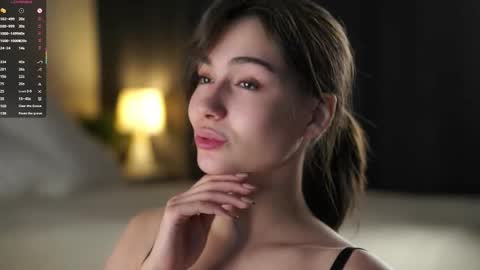 Tessa online show from 11/16/25, 01:55