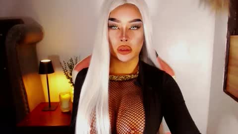 Snapshot of sheenafrost chatting on 03/22/26, 10:13 sheenafrost online show from 03/22/26, 10:13